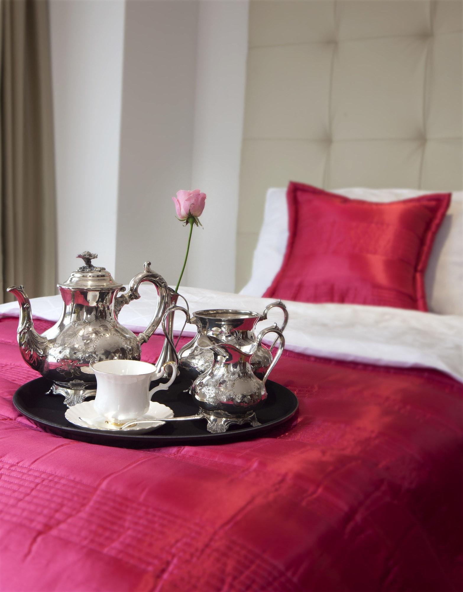 Garden Spa Boutique Hotel 斯科普里 外观 照片