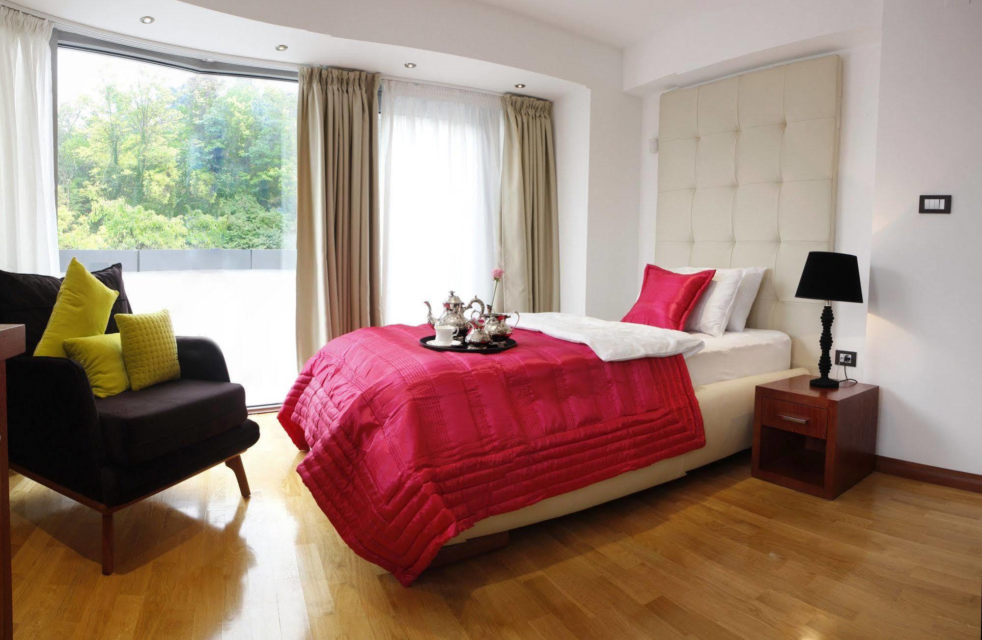 Garden Spa Boutique Hotel 斯科普里 外观 照片