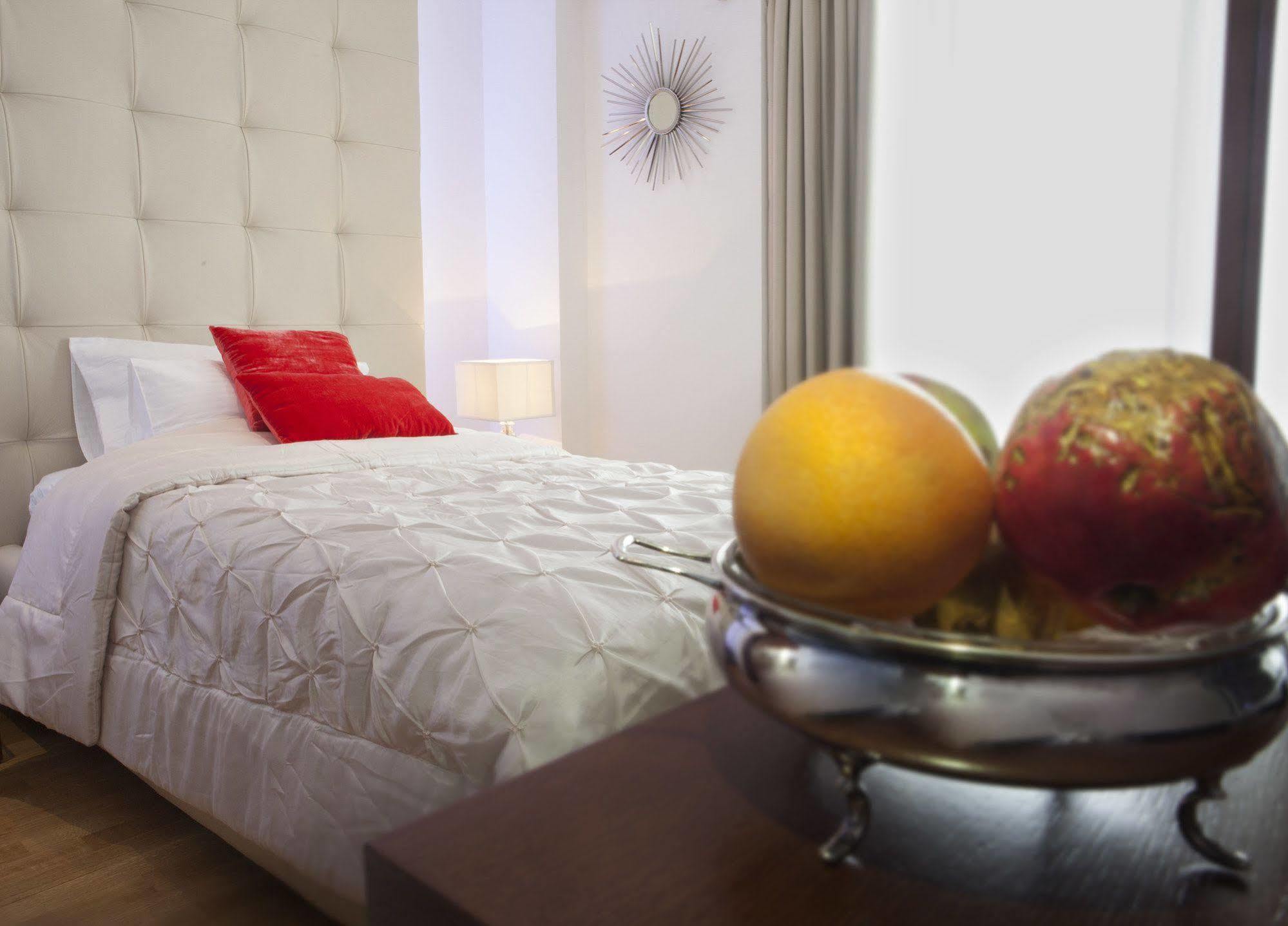 Garden Spa Boutique Hotel 斯科普里 外观 照片