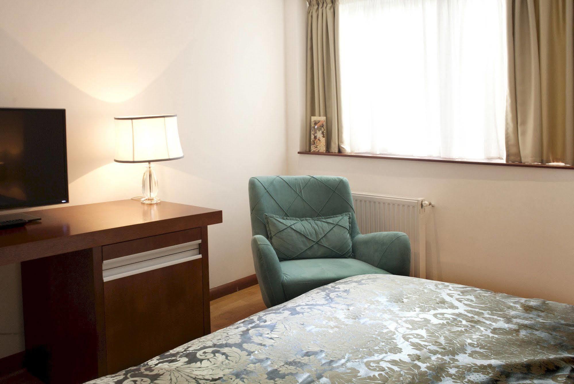 Garden Spa Boutique Hotel 斯科普里 外观 照片